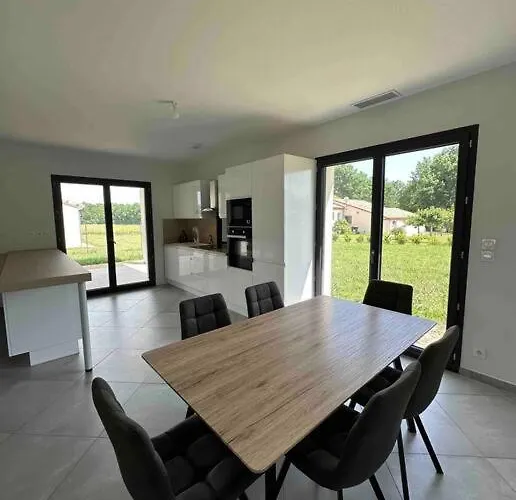 Superbe Maison Chaleureuse * Orgueil